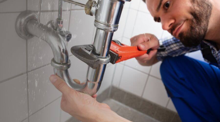 Professional bathroom faucet installation in Donnellson, IA